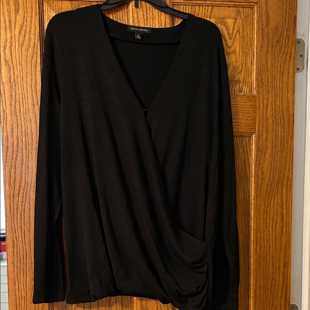 Banana Republic Black Long Sleeve Women's Top